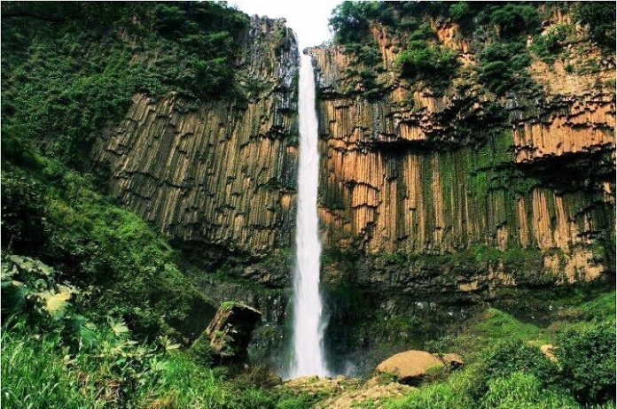 El-Salto-en-Jumatán-en-Nayarit