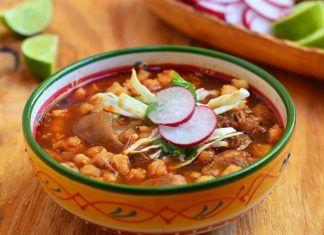 Según el IMSS el pozole es un alimento saludable que no engorda