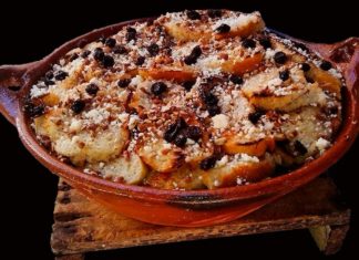 Preparar deliciosa capirotada aquí el paso a paso