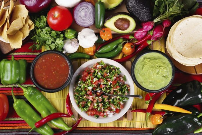 1-comida-mexicana-antojos-medianoche-1-1024x683