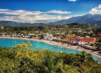 Rincón de Guayabitos “La alberca natural más grande del mundo”