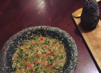 Salsa de chile piquín, sólo para valientes