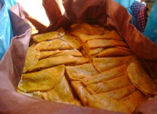 Prepara los originales tacos de canasta