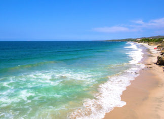 Playa destiladeras, una joya más de la Riviera Nayarit