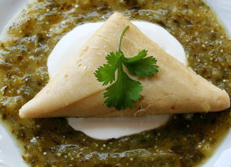 Tamal triangular : conoce las riquísimas corundas Michoacanas