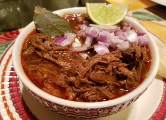 Para el antojo ¿Cómo hacer una rica birria de chivo?