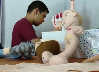 ¡Muñecos iguales a tí! el creativo negocio de un joven nayarita