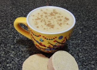 Novedoso atole de mazapán, su sabor te encantará.
