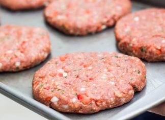 Deliciosa carne para hamburguesa. (Receta casera)