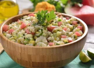 Ceviche de coliflor delicioso, nutritivo y fácil de preparar.