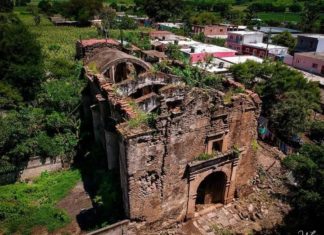 Impactantes ruinas de el templo de Zoatlán, Ahuacatlán