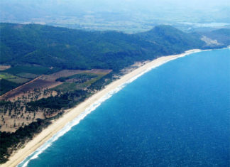Punta Raza : Playa de aguas turquesas y tranquilidad que enamora