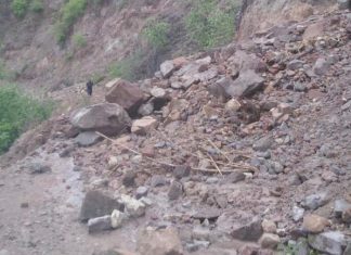 Adiós caminos de terracería, AMLO anuncia construcción de carretera en La Yesca