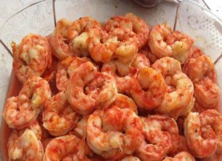 Camarones en agua de coco