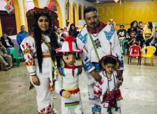 Niño tiene fiesta con temática Cora-Huichol en Ruiz Nayarit