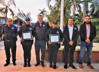 Mujeres policía salvan la vida de un niño en Bahía de Banderas y son reconocidas