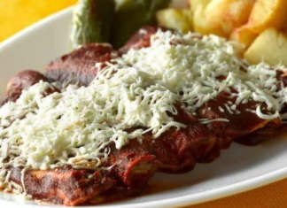 Manos a la obra: prepara ricas enchiladas norteñas