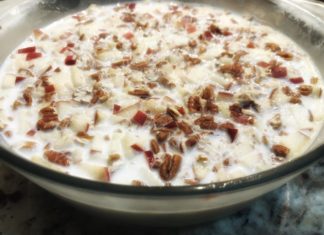 Hora del postre: riquísima gelatina de manzana y nuez