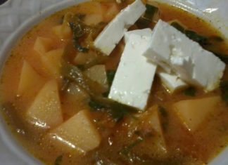 Prepara deliciosa sopa de papas con queso