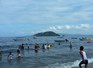 Los Ayala, Una Playa para Pasarla en Familia