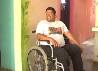 Juan Carlos el vocalista nayarita que necesita de tu ayuda