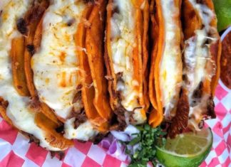 “Quesabirrias” una forma diferente de comer birria