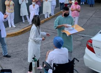 Dan de alta a paciente de Tepic que estaba internado por COVID-19