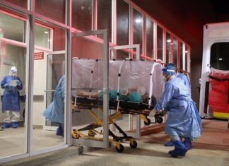 Nuevo hospital del ISSSTE en Tepic, recibe a los primeros pacientes con COVID-19