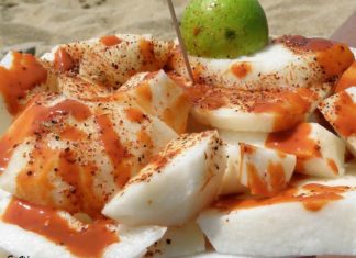 Jícamas con chile, la botana que derrite paladares