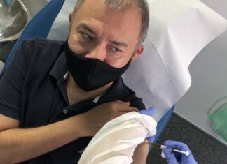 Conoce al primer mexicano que fue vacunado contra el COVID