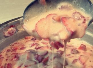 Exquisitas fresas con crema, con un toque especial.