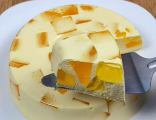 Goza de una espléndida gelatina de piña utilizando solo cuatro ingredientes.