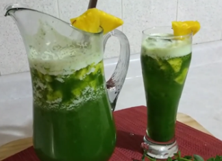 Agua nutritiva de alfalfa.