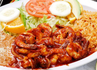 El placer de la comida de México; “ camarones a la diabla”