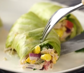 ¡Rollos de lechuga con ensalada de atún, originalidad y salud!