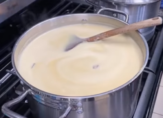 Para los días lluviosos que mejor que disfrutar un “atole de piña”.