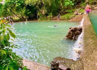 Ojo de agua Puerta de Lima en Compostela Nayarit