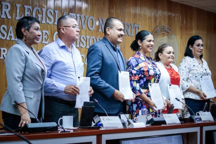 Comunicado-Elige-Comision-de-Transparencia-aspirantes-idoneos-para-comisionados-del-ITAI-16-junio-1