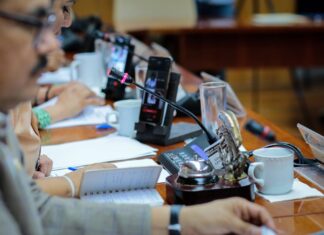 Poder Legislativo extiende clausura del periodo ordinario de sesiones