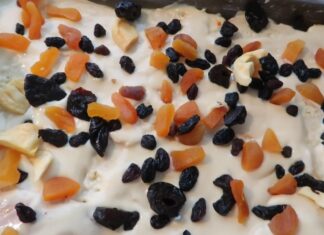 Capirotada de leche con rompope
