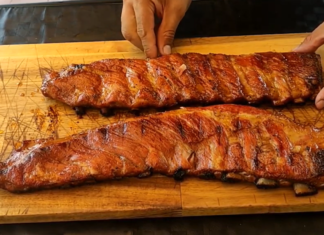Costillitas de res caramelizadas al carbón.