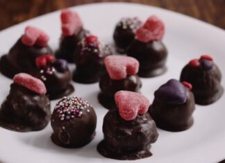 Trufas de frambuesa y cava
