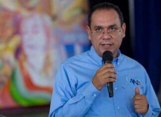 En prisión Ignacio Peña ex rector de la Universidad Autónoma de Nayarit