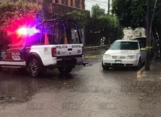 Mujer manejó de Sinaloa a Nayarit con el cuerpo de su esposo fallecido en asiento del copiloto
