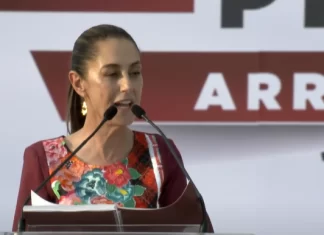 Con un Zócalo abarrotado, arranca la campaña presidencial de Claudia Sheinbaum