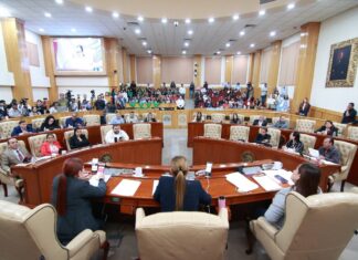 Reconoce Congreso a mujeres y hombres científicos