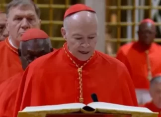 El cardenal Nayarita Aguiar Retes participa ya en el cónclave que definirá el futuro de la iglesia en el mundo