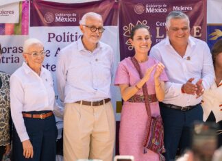 Este sábado, junto al gobernador del Estado, Miguel Ángel Navarro Quintero, la presidenta del Sistema DIF Nayarit, doctora Beatriz Estrada Martínez, acompañó a la presidenta de México, doctora Claudia Sheinbaum Pardo, durante su gira de trabajo por los municipios de Ixtlán del Río y Santa María del Oro.