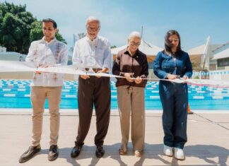 Rommel Pacheco, Miguel Ángel Navarro y Beatriz Estrada inauguran alberca olímpica del parque La Loma en Tepic