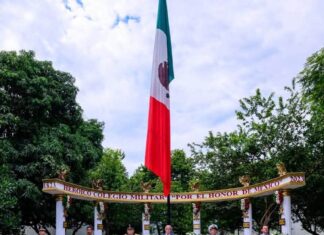 Miguel Ángel Navarro conmemora a los Niños Héroes y honra su legado de valor y amor a México